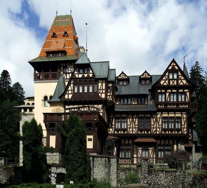 Pelișor Castle, Transylvania, Romania by Pudelek