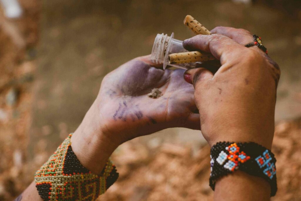 How shamanic Snuff (Rape) is used